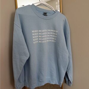 Gildan Light Blue Graphic Sweatshirt
